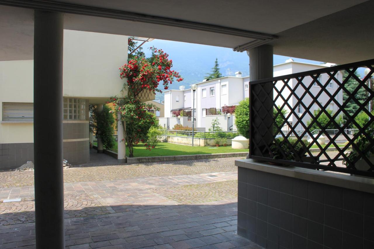 B&B Color Rovereto Rovereto  Luaran gambar