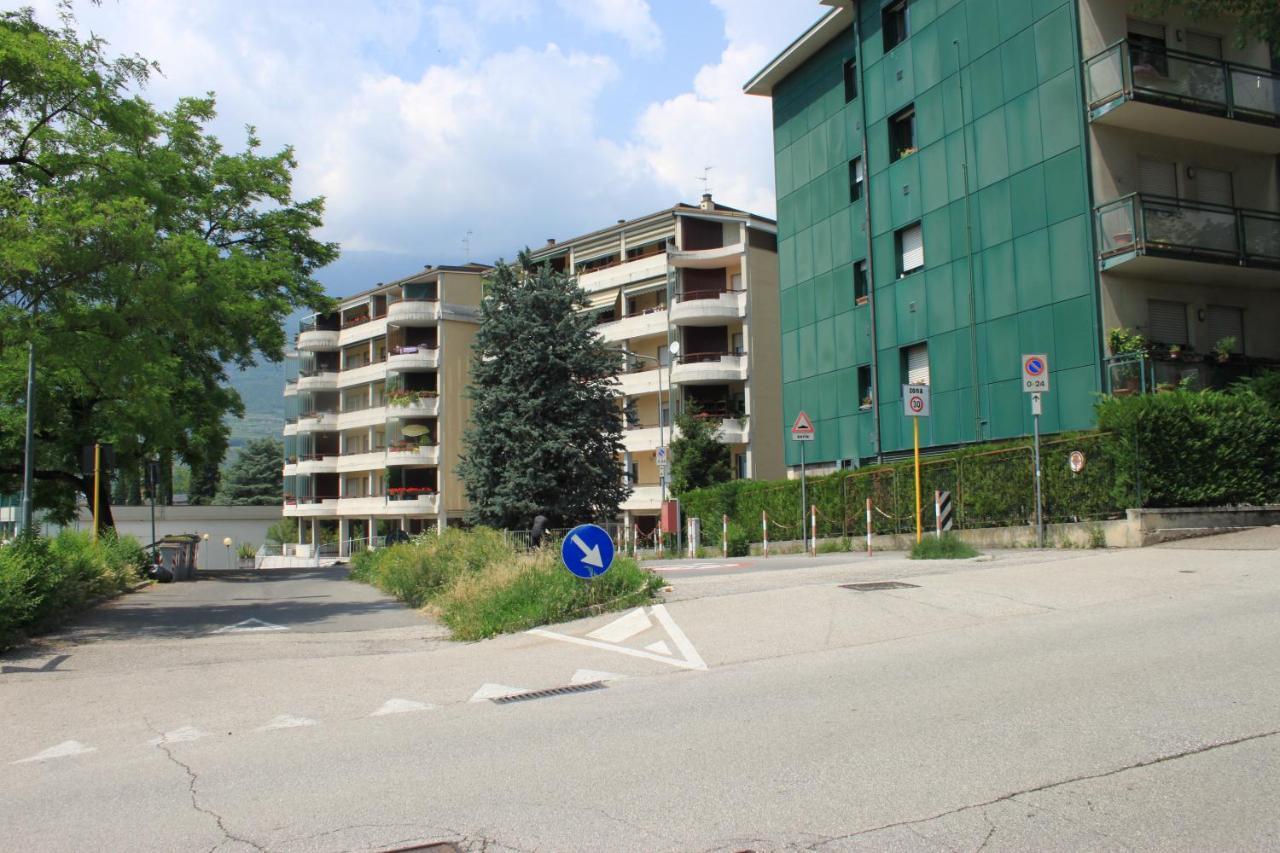 B&B Color Rovereto Rovereto  Luaran gambar