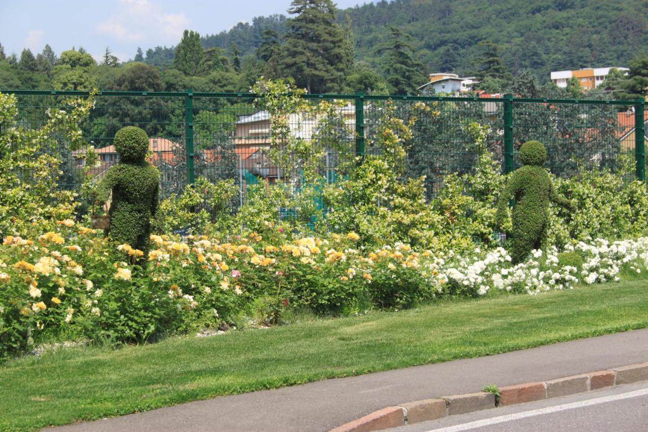 B&B Color Rovereto Rovereto  Luaran gambar