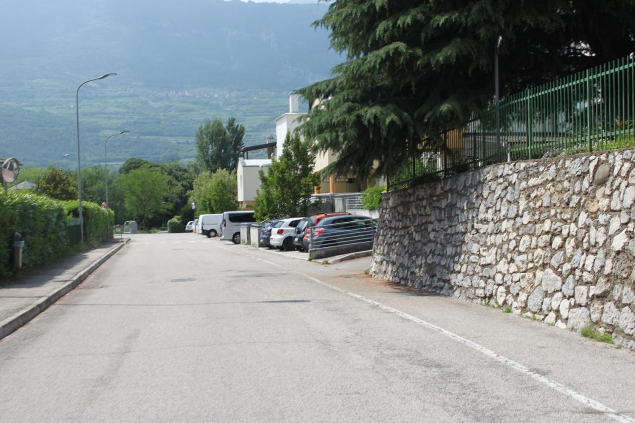 B&B Color Rovereto Rovereto  Luaran gambar
