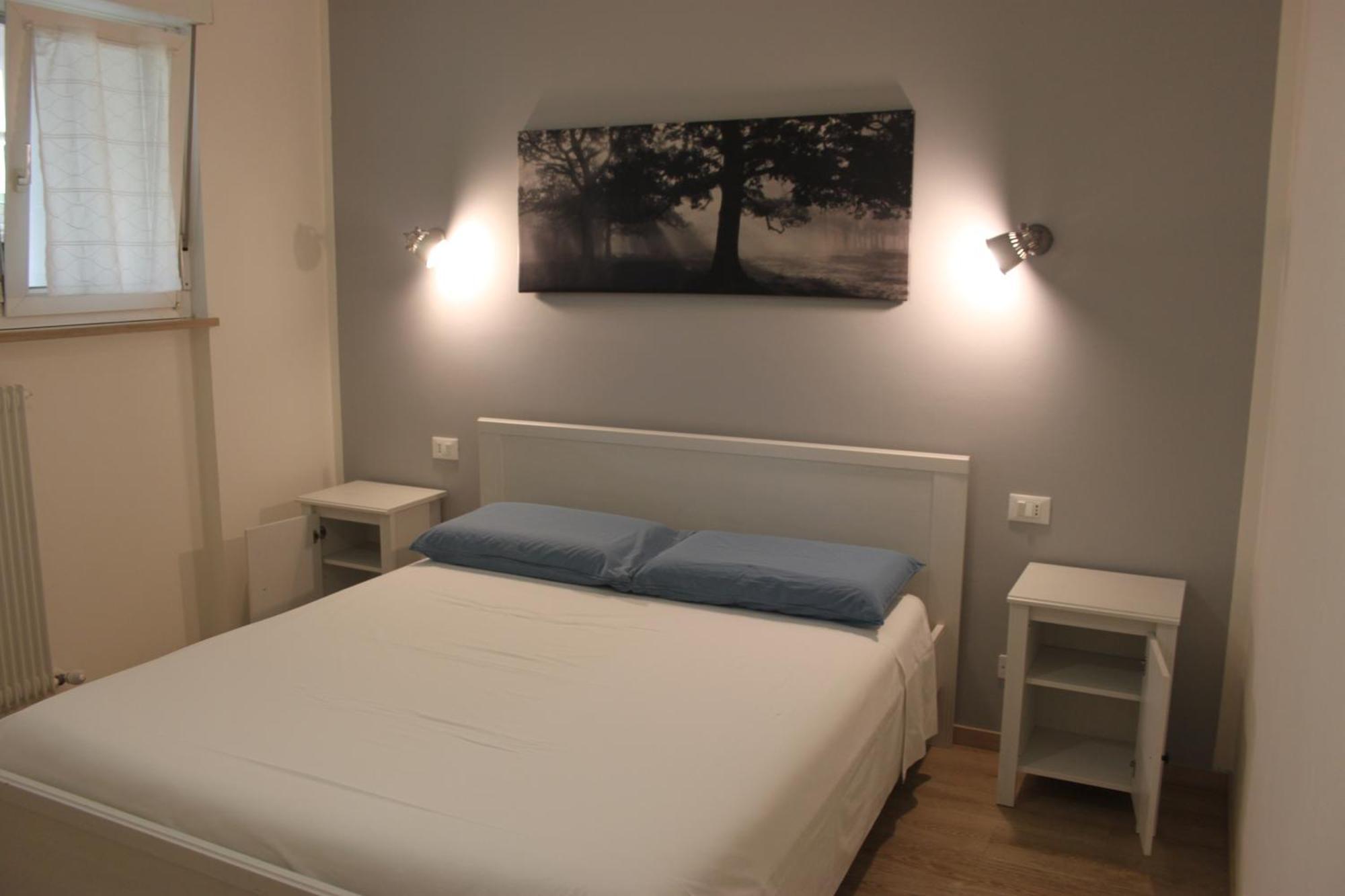 B&B Color Rovereto Rovereto  Luaran gambar